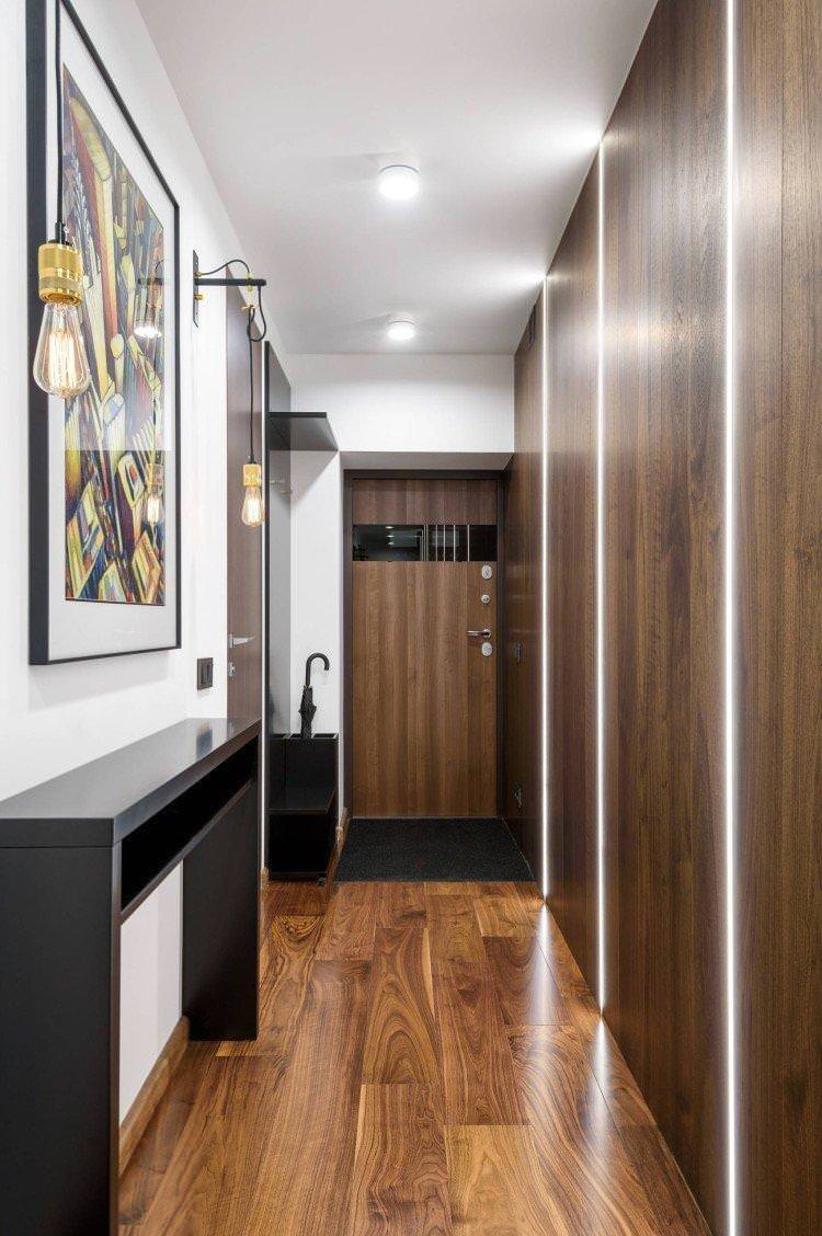 Коричневий коридор у квартирі - Дизайн інтер'єру