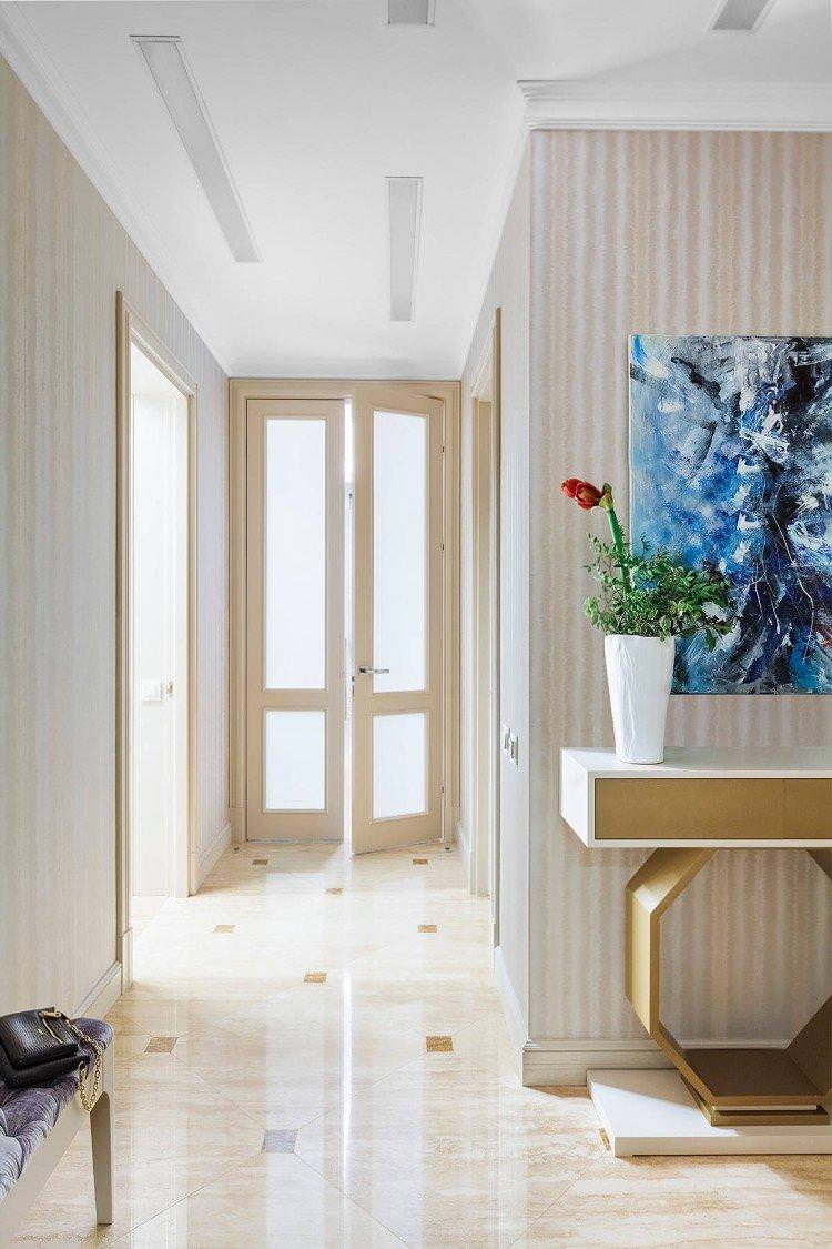 Шпалери для коридору в квартирі - дизайн фото