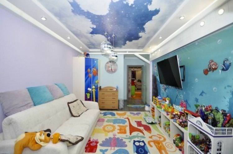 Двухрівневі натяжні стелі в дитячій кімнаті