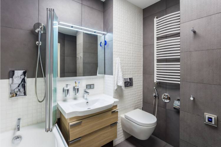 Маленька ванна кімната в сучасному стилі - Дизайн інтер'єру