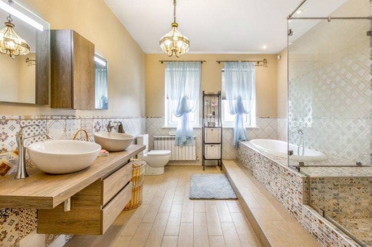 Штори у стилі прованс у ванній кімнаті - дизайн фото