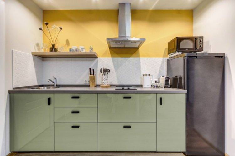 Зелений колір в інтер'єрі кухні - дизайн фото