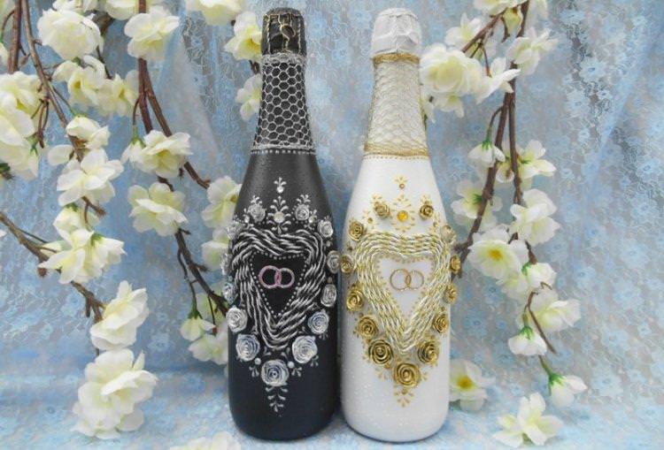 Пляшки для весільного декору своїми руками