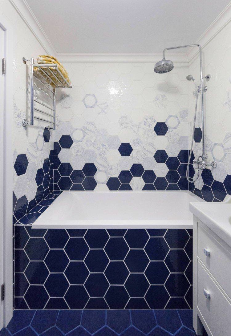 Синій колір в інтер'єрі ванної кімнати - фото