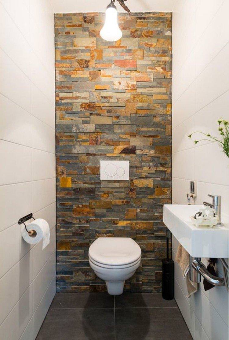 Декоративний камінь - оздоблення стін у туалеті
