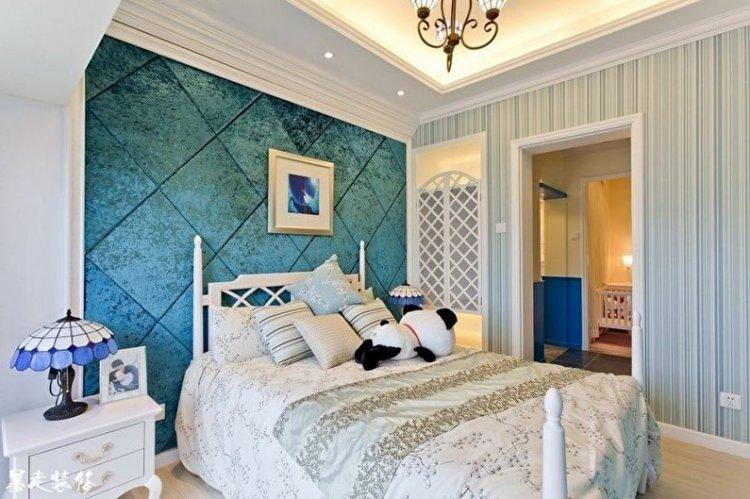 Бірюзова спальня в класичному стилі - Дизайн інтер'єру