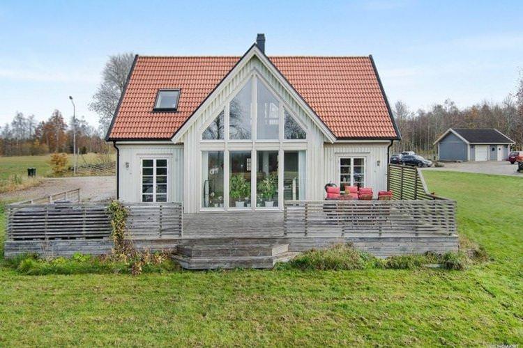 Будинок у скандинавському стилі з мансардою - проекти та фото