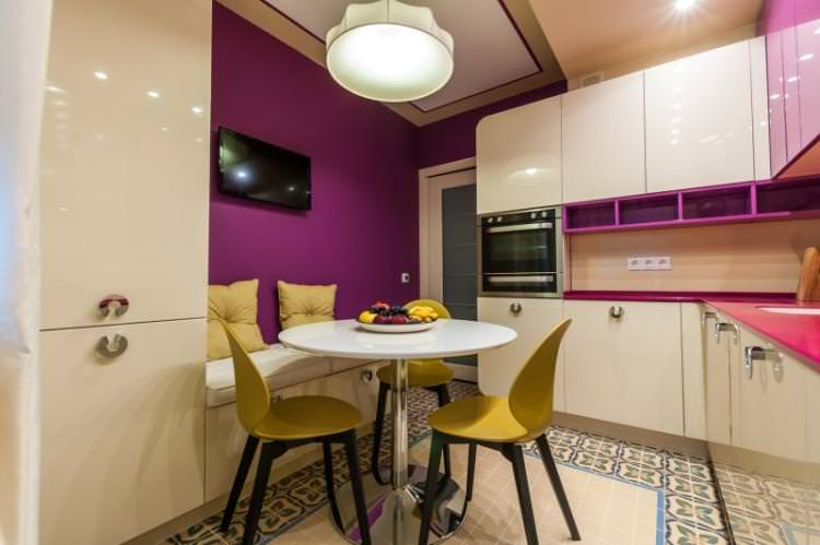 Фіолетова кухня 3 на 4 - Дизайн інтер'єру