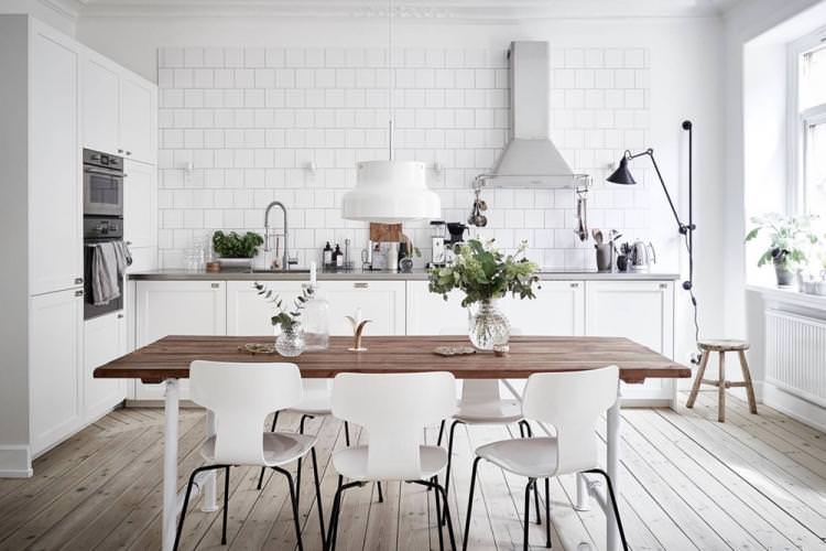 Біла кухня в скандинавському стилі - Дизайн інтер'єру