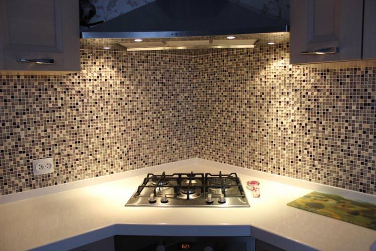 Фортух на кухні з мозаїки