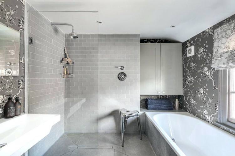 Сірий колір в інтер'єрі ванної кімнати