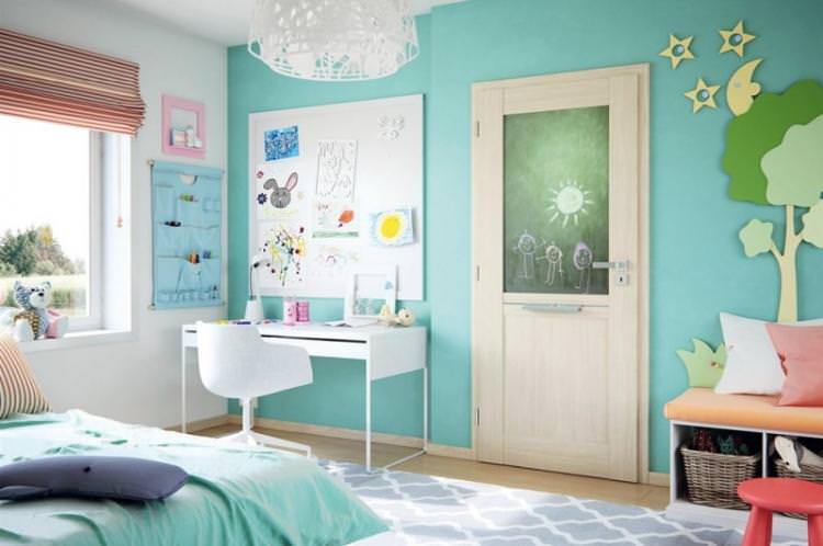 Бірюзовий колір в інтер'єрі дитячої кімнати