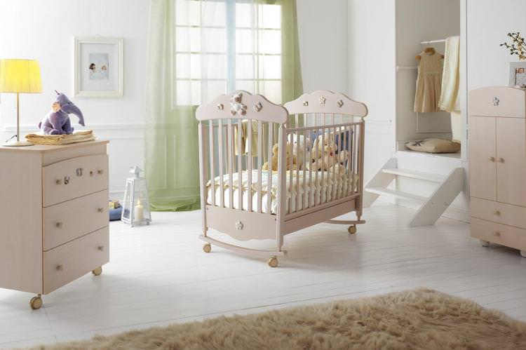 Куди поставити дитяче ліжечко - Як зонувати кімнату для батьків та дитини